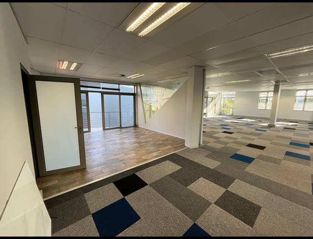 120M² OFFICE TO LET IN CENTURY CITY